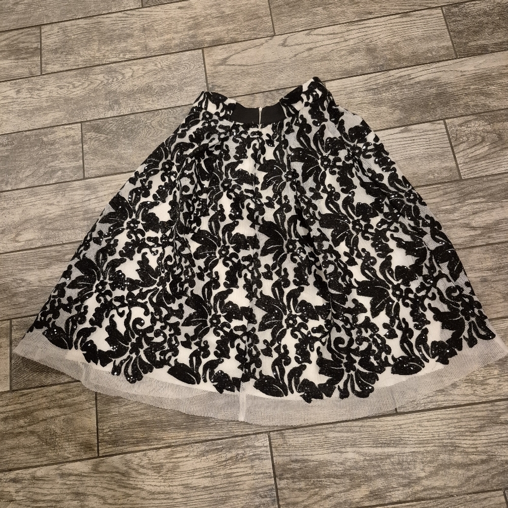 Eliza J Black & White Sequin Damask Flare Skirt 8